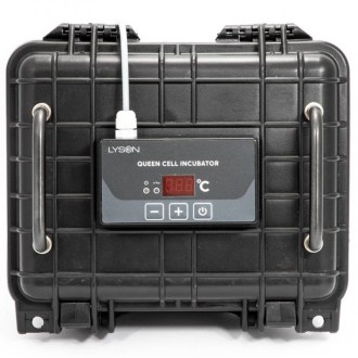 Přenosný inkubátor na matečníky Lysoň