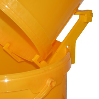 Vylejvák - držák na přelévání nádob - plast